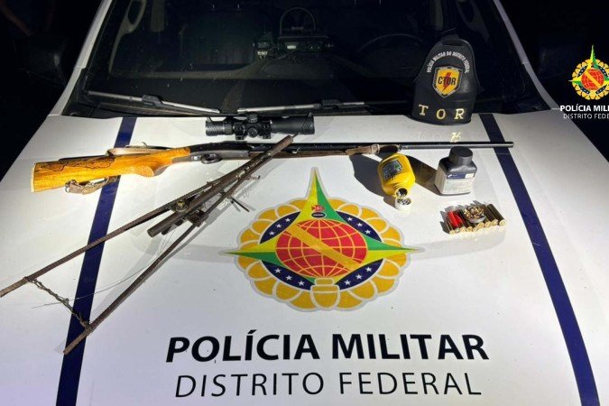 Ambos os criminosos foram conduzidos à 16ª Delegacia de Polícia - (crédito: Polícia Militar do Distrito Federal/Divulgação) Ambos os criminosos foram conduzidos à 16ª Delegacia de Polícia - (crédito: Polícia Militar do Distrito Federal/Divulgação)