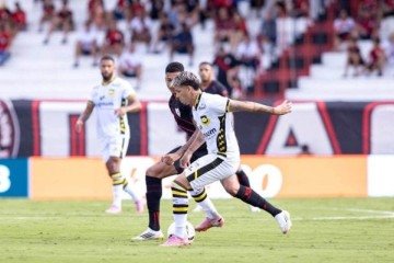São Bernardo surpreende nesta temporada e vence mais uma -  (crédito: Foto: Raphael Teixeira / Atlético-GO)