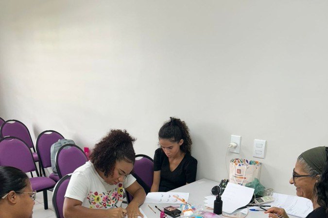 Inscrições podem ser feitas via formulário pelo Instagram @centrosdamulherdf -  (crédito: Divulgação/CRMB)