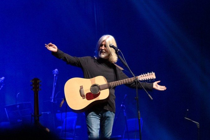 Oswaldo Montenegro apresenta 'A dança dos signos' para comemorar
70 anos de vida - (crédito: Daniela Santos) Oswaldo Montenegro apresenta 'A dança dos signos' para comemorar
70 anos de vida - (crédito: Daniela Santos)