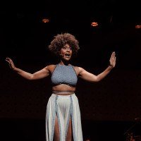 Elza
Direção: Duda Maia. Com Janamô, Josy.Anne, Júlia Sanchez, Julia Tizumba, Sara Chaves, Sara Hana e Naruna Costa. Hoje, às 20h, amanhã, às 16h e às 20h, e domingo, às 19h, na Caixa Cultural (SBS Q. 4, Lotes ¾). Ingressos: R$ 30 e R$ 15 (meia), na bilheteriacultural.com.br. Não recomendado para menores de 14 anos.
 -  (crédito: Enzo Amarelo)