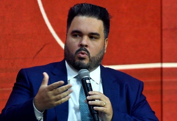 Ed Alves/CB/D.A Press