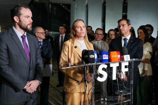 Celina Leão afirmou que o GDF e a União avançaram em acordo para viabilizar solução financeira ao BRB - (crédito: Joel Rodrigues/ Agencia Brasília) Celina Leão afirmou que o GDF e a União avançaram em acordo para viabilizar solução financeira ao BRB - (crédito: Joel Rodrigues/ Agencia Brasília)