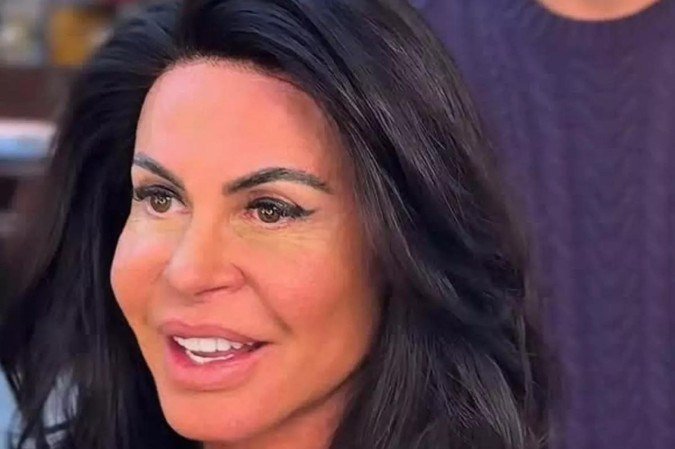 Gretchen choca ao revelar rotina para esconder alopecia do marido - (crédito: Observatorio dos Famosos) Gretchen choca ao revelar rotina para esconder alopecia do marido - (crédito: Observatorio dos Famosos)