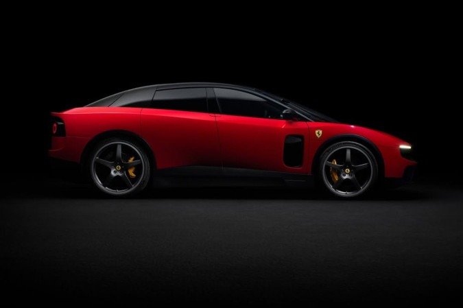 Ferrari Luce