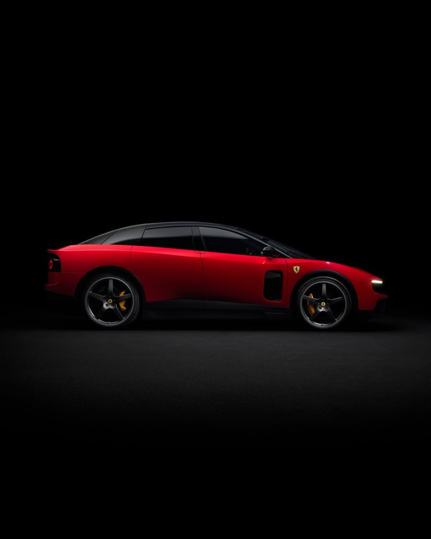 Ferrari Luce