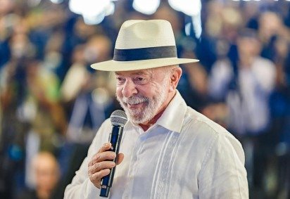 A cobrança de Lula por uma mudança estrutural encontra eco na defesa de especialistas que enxergam a escola como um espaço de formação humana -  (crédito:  Foto: Ricardo Stuckert / PR) -A cobrança de Lula por uma mudança estrutural encontra eco na defesa de especialistas que enxergam a escola como um espaço de formação humana -  (crédito:  Foto: Ricardo Stuckert / PR)