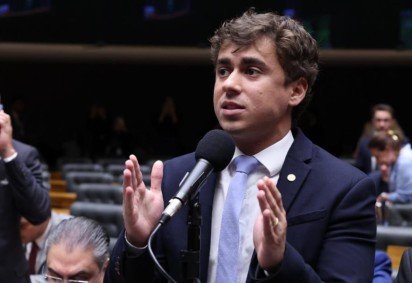 Deputado federal mais votado da história de Minas, Nikolas Ferreira votou contra o fim da escala 6x1 -  (crédito: Bruno Spada/Câmara dos Deputados)