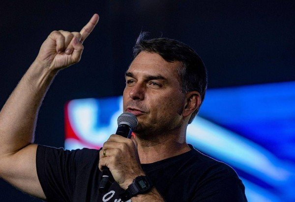 Reprodução/Instagram/@flaviobolsonaro