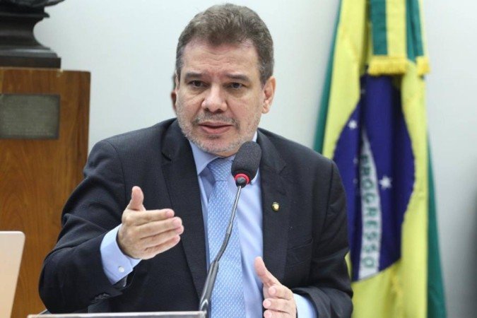 O ministro Wellington César Lima e Silva durante audiência na Comissão de Relações Exteriores da Câmara dos Deputados - (crédito: Vinicius Loures/Câmara dos Deputados) O ministro Wellington César Lima e Silva durante audiência na Comissão de Relações Exteriores da Câmara dos Deputados - (crédito: Vinicius Loures/Câmara dos Deputados)