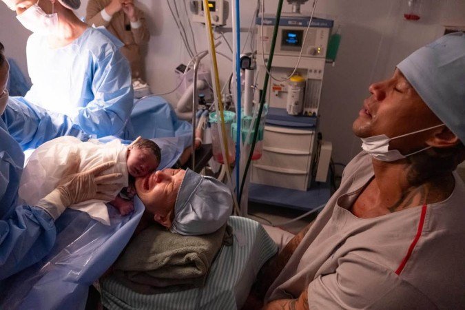 Léo Santana faz testemunho impactante após Lore Improta dar à luz ao segundo filho - (crédito: Instagram @loreimprota ) Léo Santana faz testemunho impactante após Lore Improta dar à luz ao segundo filho - (crédito: Instagram @loreimprota )
