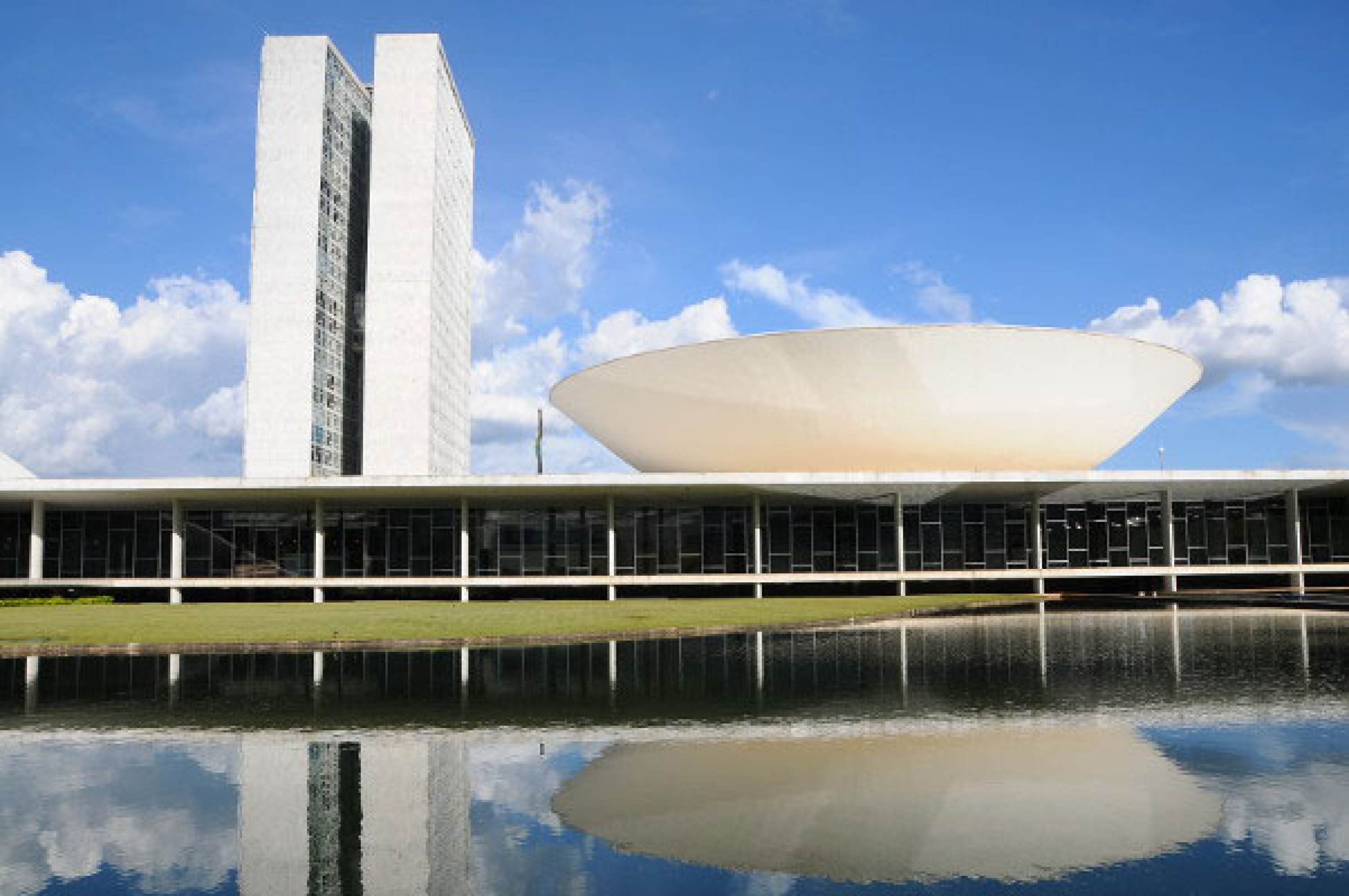  Edital para analista legislativo da Câmara dos Deputados deve ser publicado nos próximos dias; salário de R$ 30 mil