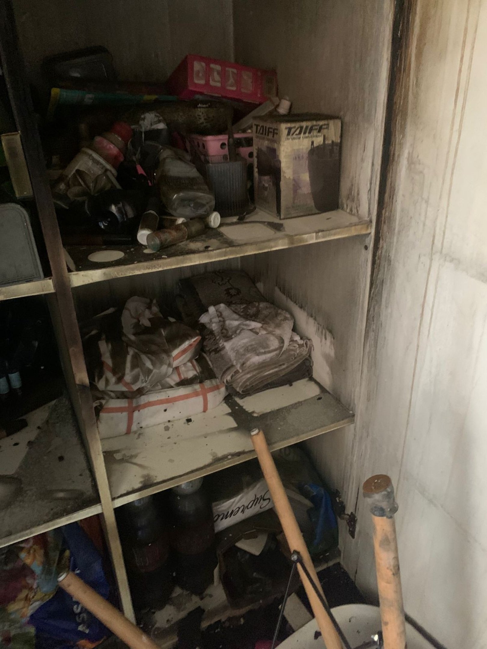 Inc&ecirc;ndio em edif&iacute;cio residencial em &Aacute;guas Claras deixa danos