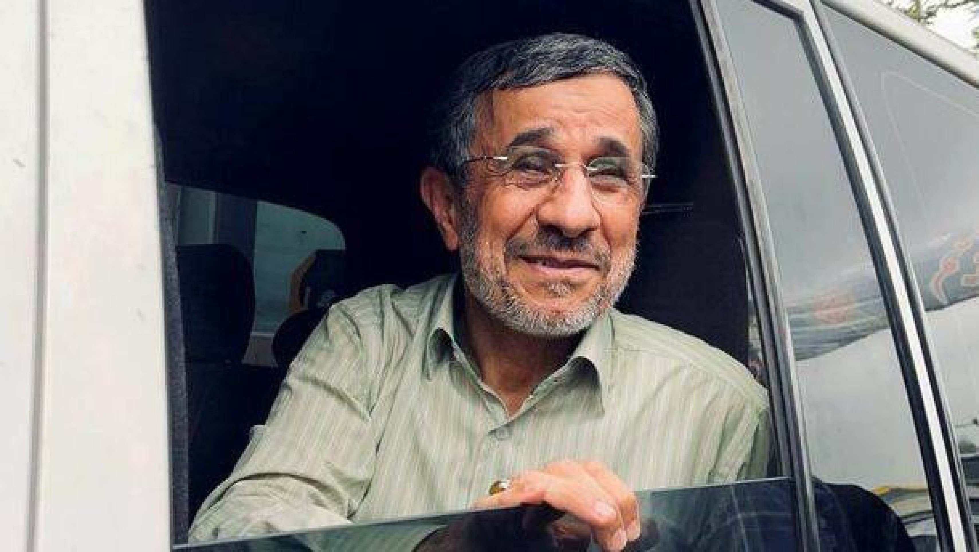 Como Ahmadinejad, ex-presidente do Irã, virou um dos maiores mistérios da guerra?