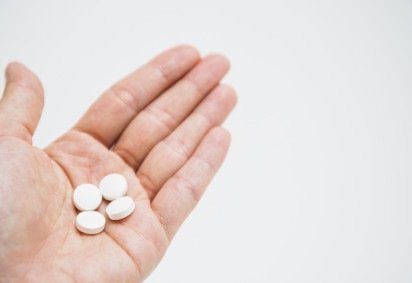 No Brasil, a droga foi aprovada para tratamento de primeira linha em 
2021 e, no ano seguinte, entrou 
para o rol de cobertura 
dos planos de saúde -  (crédito: Freepik) -No Brasil, a droga foi aprovada para tratamento de primeira linha em 
2021 e, no ano seguinte, entrou 
para o rol de cobertura 
dos planos de saúde -  (crédito: Freepik)
