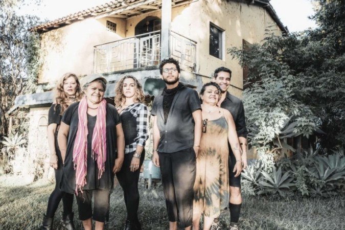 Casa de Ferreiro Companhia de Teatro busca atores para 'A casa que sussurra' - (crédito: Divulgação) Casa de Ferreiro Companhia de Teatro busca atores para 'A casa que sussurra' - (crédito: Divulgação)