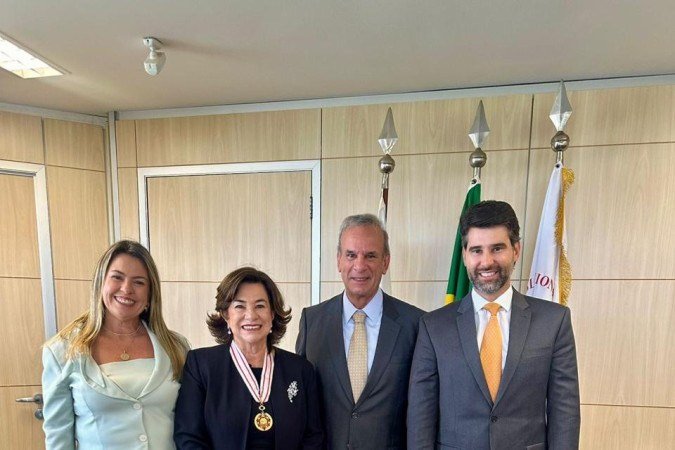 Cristiana Sigmaringa, Gilda Sigmaringa, José Rui Carneiro e Miguel Dunshee - (crédito: Foto cedida ao Correio Braziliense ) Cristiana Sigmaringa, Gilda Sigmaringa, José Rui Carneiro e Miguel Dunshee - (crédito: Foto cedida ao Correio Braziliense )