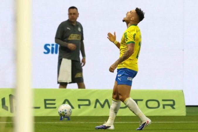 Palmeiras superou as adversidades para garantir os três pontos - (crédito: Foto: Cesar Greco / Palmeiras) Palmeiras superou as adversidades para garantir os três pontos - (crédito: Foto: Cesar Greco / Palmeiras)