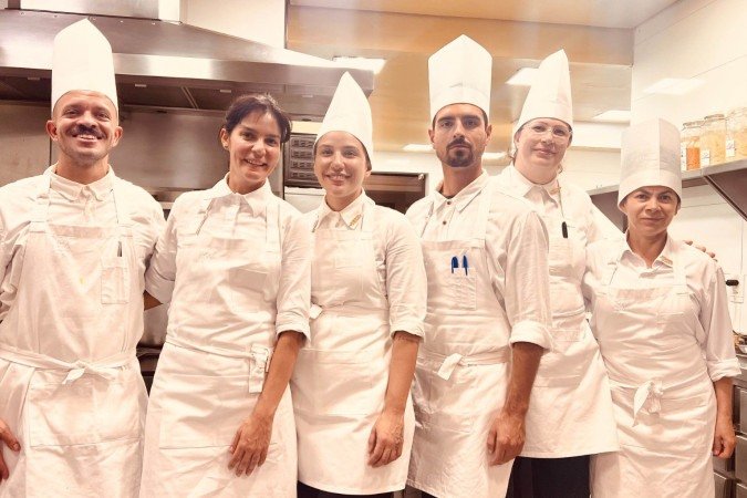 Os menus da Manu: chef Manu Buffara assina menu de cia aérea e abre novo restaurante em Portugal - (crédito: Uai Turismo) Os menus da Manu: chef Manu Buffara assina menu de cia aérea e abre novo restaurante em Portugal - (crédito: Uai Turismo)