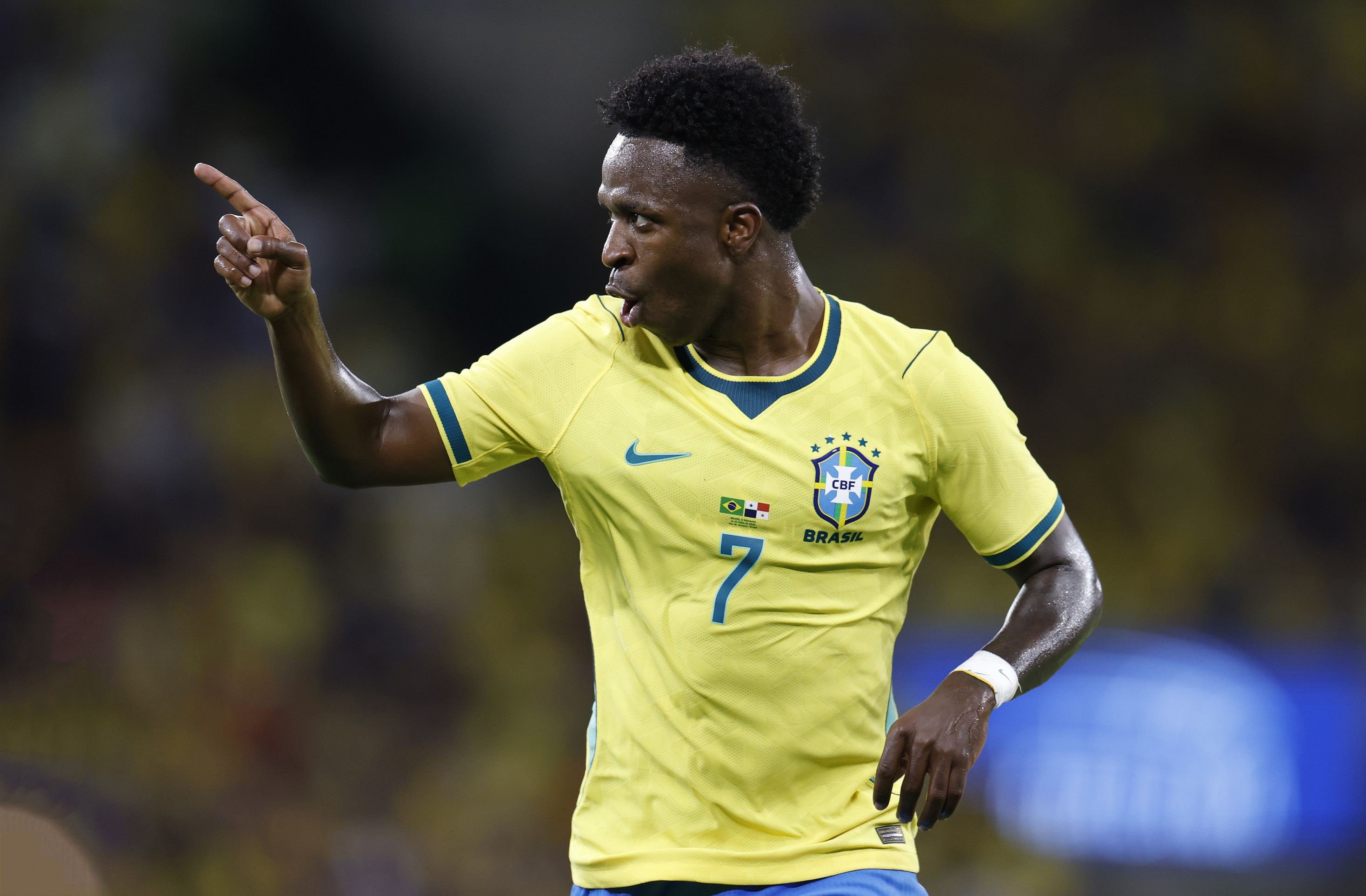  Jogo do Brasil e Panama vini Jr