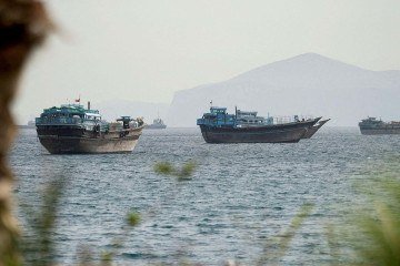 EUA dizem ter atacado radares iranianos, e Kuwait relata ataques com mísseis e drones -  (crédito: BBC Geral)