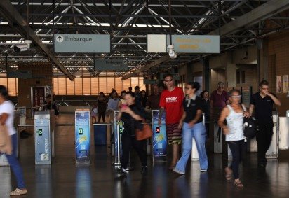 O Metr&ocirc; do Distrito Federal transporta cerca de 140 mil passageiros diariamente     -  (crédito:  Davi Pereira CB/D.A Press) -O Metr&ocirc; do Distrito Federal transporta cerca de 140 mil passageiros diariamente     -  (crédito:  Davi Pereira CB/D.A Press)