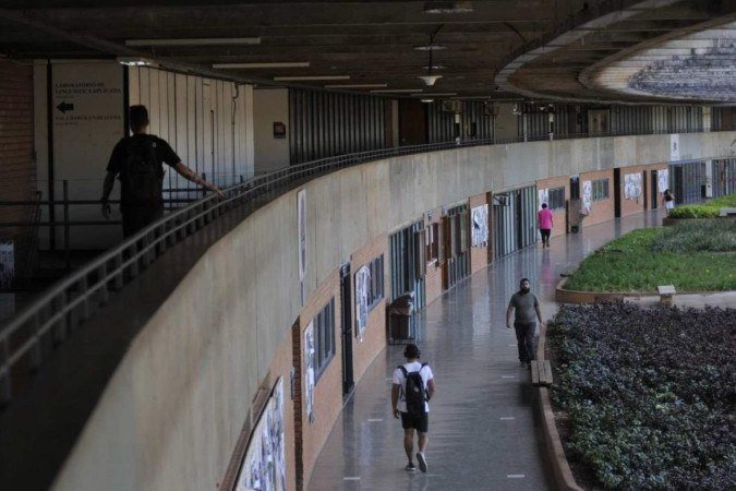 Para a reitora, o bom desempenho está diretamente ligado ao trabalho desenvolvido na universidade e ao investimento em políticas acadêmicas -  (crédito: Minervino Júnior/CB/D.A Press)