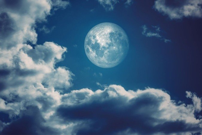 A Lua encontra-se na fase Cheia (Imagem: Gergitek | Shutterstock) - (crédito: EdiCase) A Lua encontra-se na fase Cheia (Imagem: Gergitek | Shutterstock) - (crédito: EdiCase)