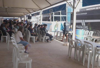  O programa, que re&uacute;ne servi&ccedil;os de v&aacute;rias secretarias em um s&oacute; lugar, &eacute; realizado em frente ao restaurante comunit&aacute;rio, das 9h &agrave;s 16h -  (crédito: Foto: Divulga&ccedil;&atilde;o/Administra&ccedil;&atilde;o Regional de Ceil&acirc;ndia) - O programa, que re&uacute;ne servi&ccedil;os de v&aacute;rias secretarias em um s&oacute; lugar, &eacute; realizado em frente ao restaurante comunit&aacute;rio, das 9h &agrave;s 16h -  (crédito: Foto: Divulga&ccedil;&atilde;o/Administra&ccedil;&atilde;o Regional de Ceil&acirc;ndia)