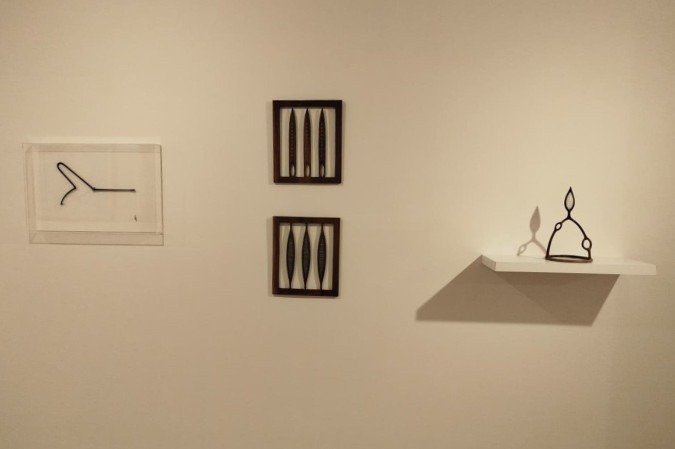 Osvaldo Gaia Gaia na expoisção Abrindo traineis — Pintura e objetos 
Visitação de segunda a sexta, das 10h às 19h, e sábados, das 10h às 14h, na Referência Galeria de Arte (CLN 202, Bloco B Loja 11).

