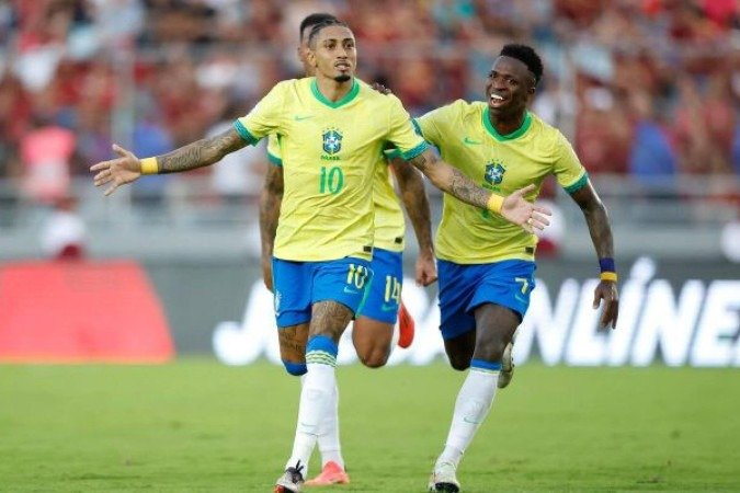 Raphinha e Vini Jr são os únicos brasileiros da lista - (crédito: Foto: Rafael Ribeiro / CBF) Raphinha e Vini Jr são os únicos brasileiros da lista - (crédito: Foto: Rafael Ribeiro / CBF)
