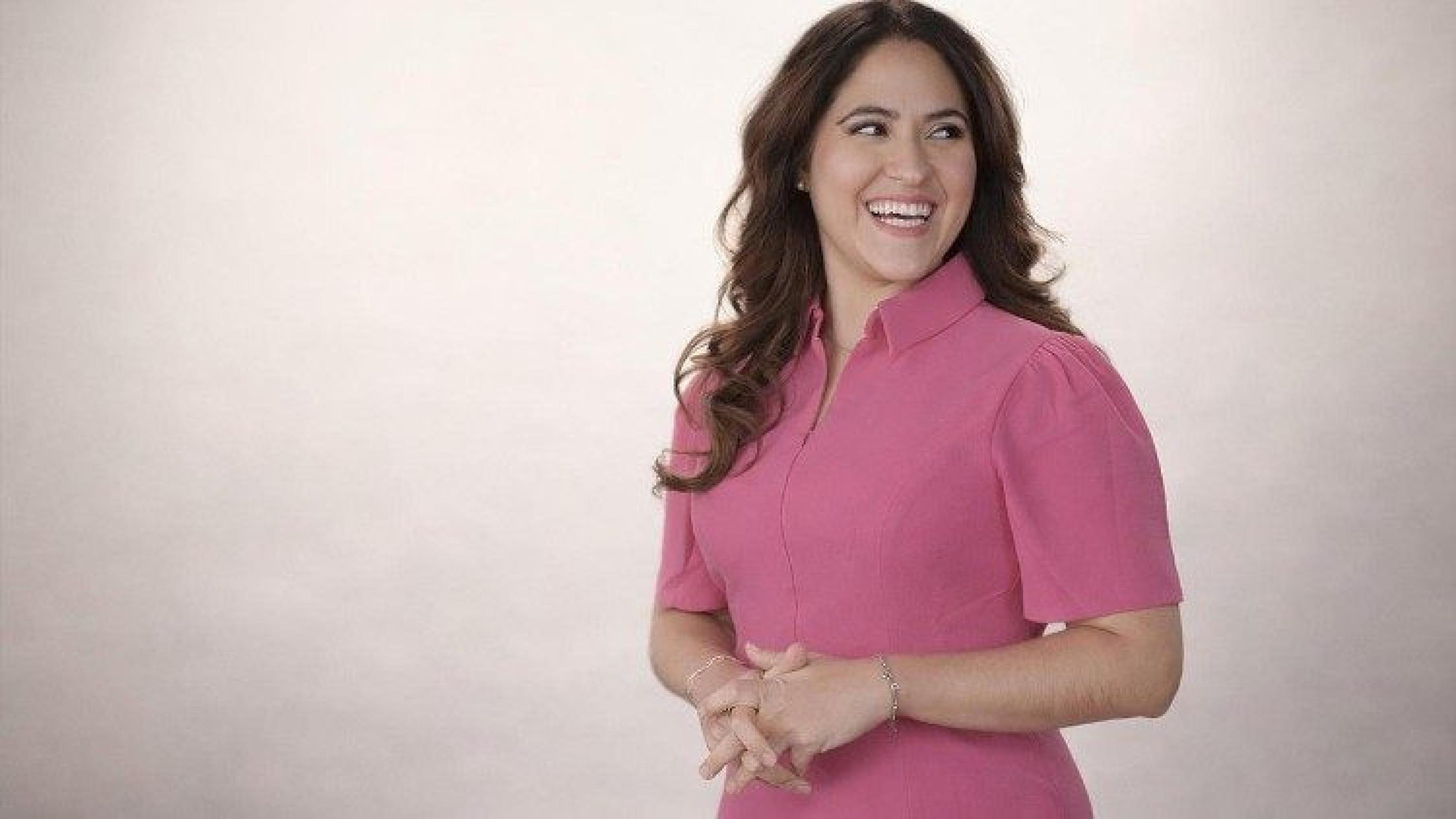 Quem é a primeira mulher a comandar comunicação oficial do Vaticano?