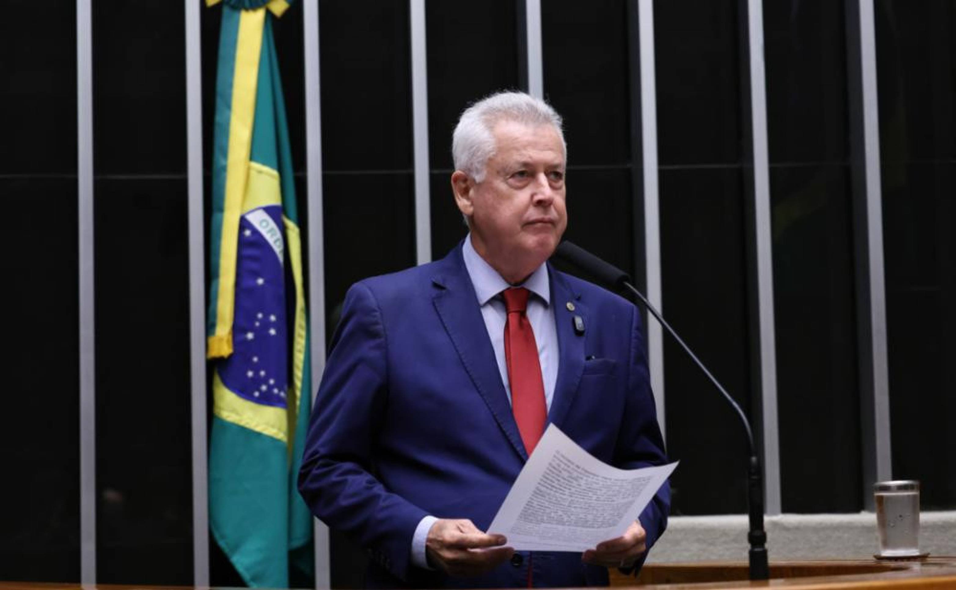 Cresce a pressão sobre Ibaneis Rocha no caso BRB-Master
