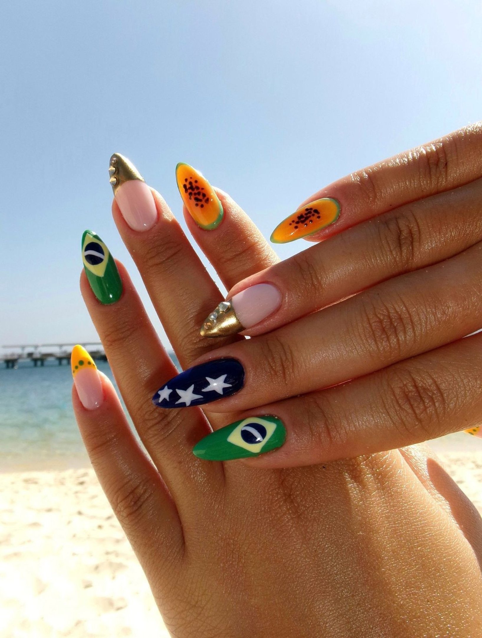 Inspira&ccedil;&atilde;o de nail art para Copa do Mundo 