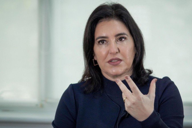 'A pátria dos Bolsonaro não é a brasileira, é a pátria estrangeira', diz Simone Tebet