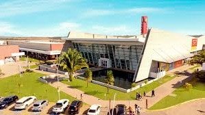 O Outlet Premium Brasília mantém seu funcionamento normal e ambiente ao ar livre durante o feriado de Corpus Christi - (crédito: Divulgação) O Outlet Premium Brasília mantém seu funcionamento normal e ambiente ao ar livre durante o feriado de Corpus Christi - (crédito: Divulgação)