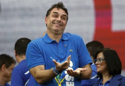 Flávio Bolsonaro sustenta que investimento no filme foi privado -  (crédito:  AFP) -Flávio Bolsonaro sustenta que investimento no filme foi privado -  (crédito:  AFP)