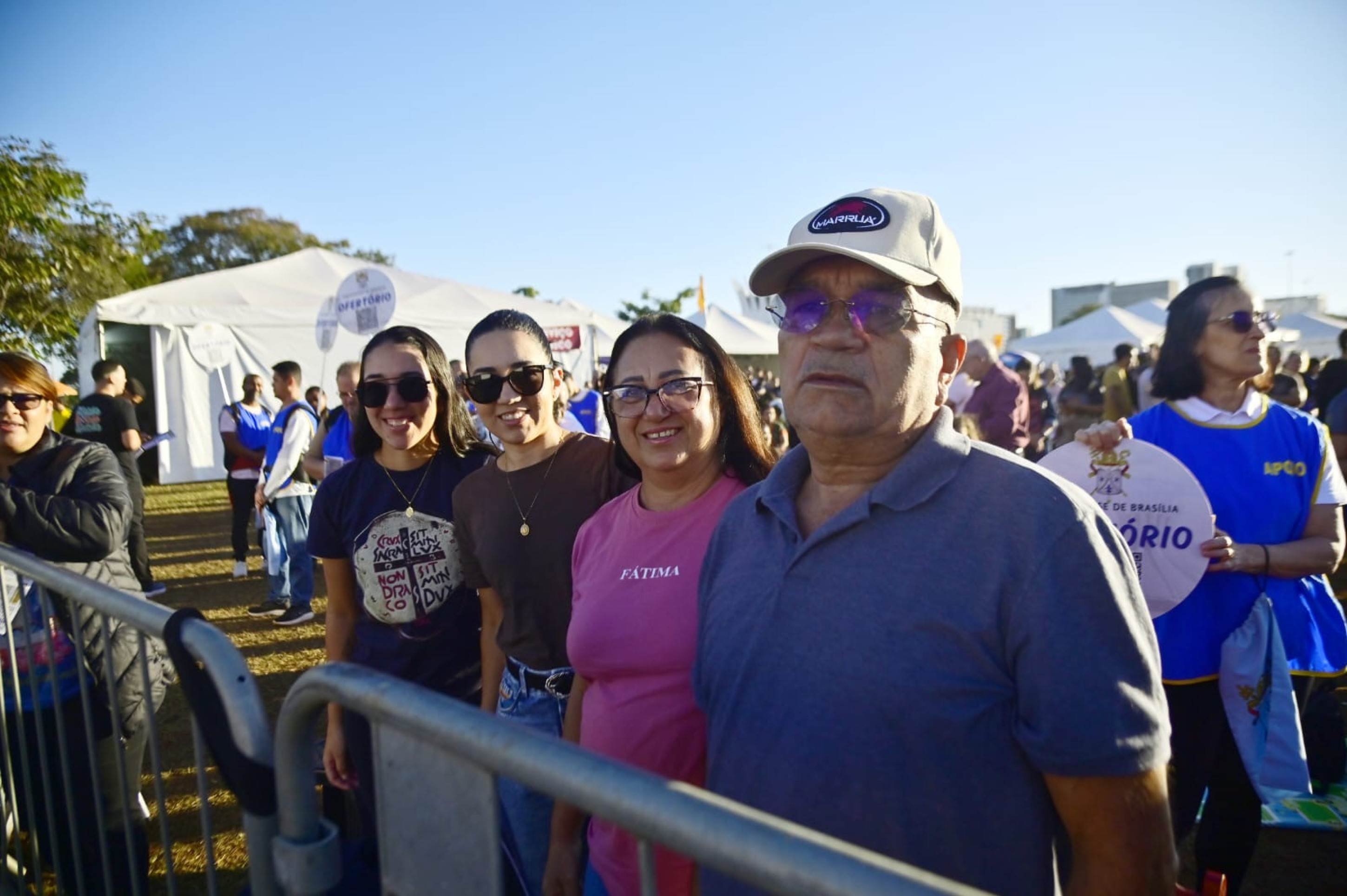 Da esquerda para a direita, Clara, Ana Cintia, Cleide e Beto 