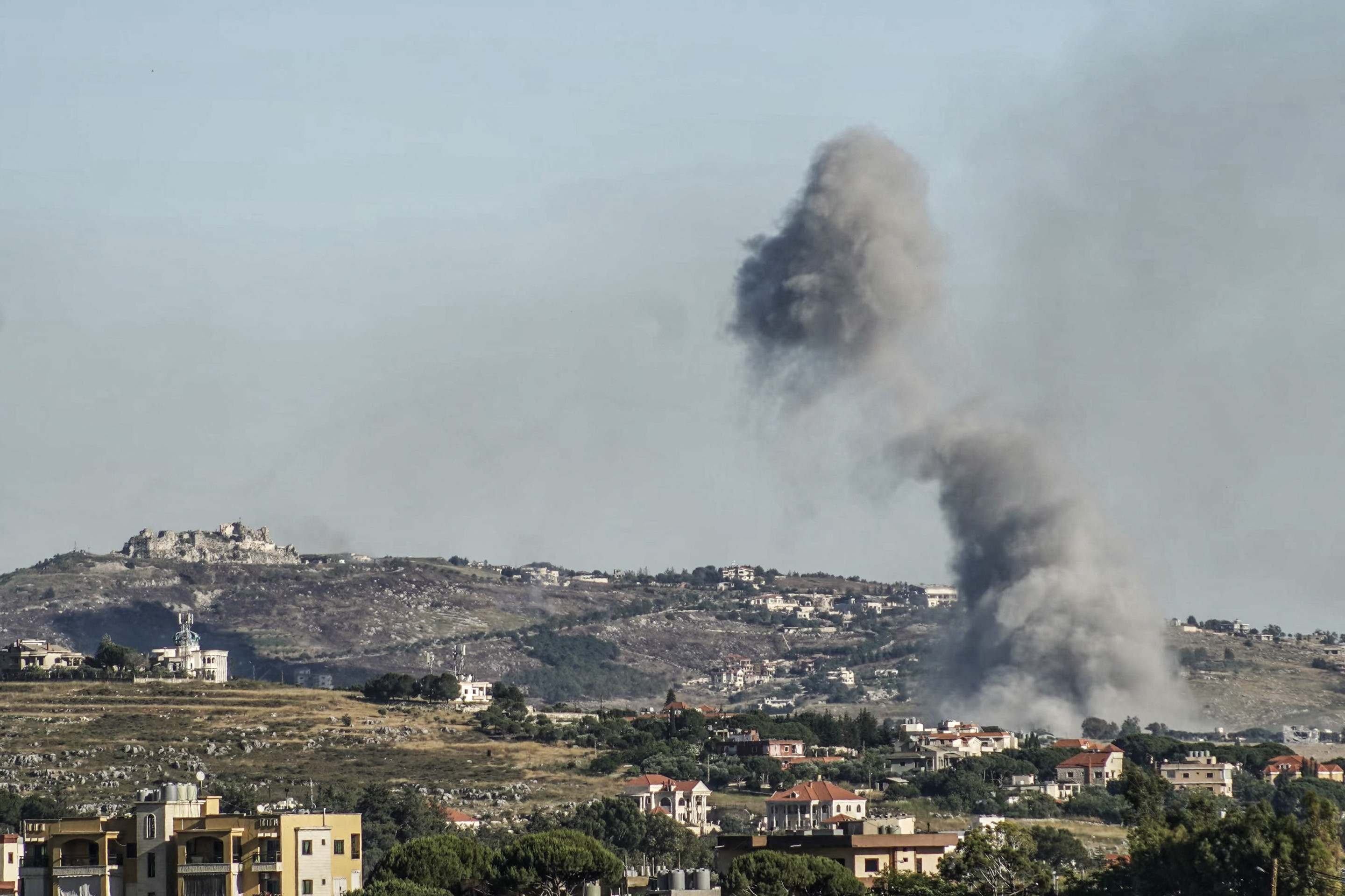 Israel ignora o cessar-fogo e volta a atacar o sul do Líbano