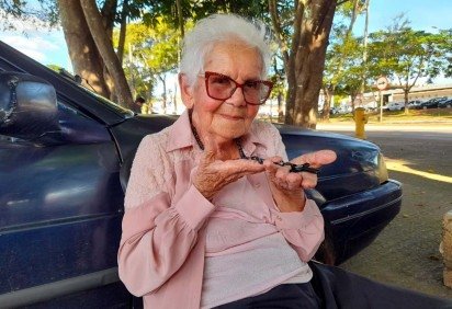Dona Antônia perdeu familiares na pior chacina da história do DF -  (crédito: Let&iacute;cia Mouhamad/CB/DA Press) -Dona Antônia perdeu familiares na pior chacina da história do DF -  (crédito: Let&iacute;cia Mouhamad/CB/DA Press)