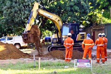 Suspeitos alugaram um imóvel em Ceilândia distante cerca de 5 metros do oleoduto -  (crédito:  Ed Alves/CB/D.A Press)