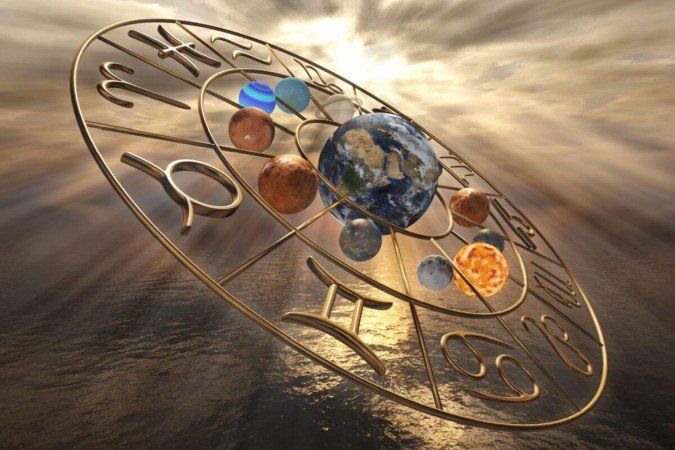 Conectar-se com a energia dos planetas pode ajudar a aproveitar melhor as oportunidades e os desafios da rotina (Imagem: Fred Mantel | Shutterstock)
- (crédito: EdiCase) Conectar-se com a energia dos planetas pode ajudar a aproveitar melhor as oportunidades e os desafios da rotina (Imagem: Fred Mantel | Shutterstock)
- (crédito: EdiCase)