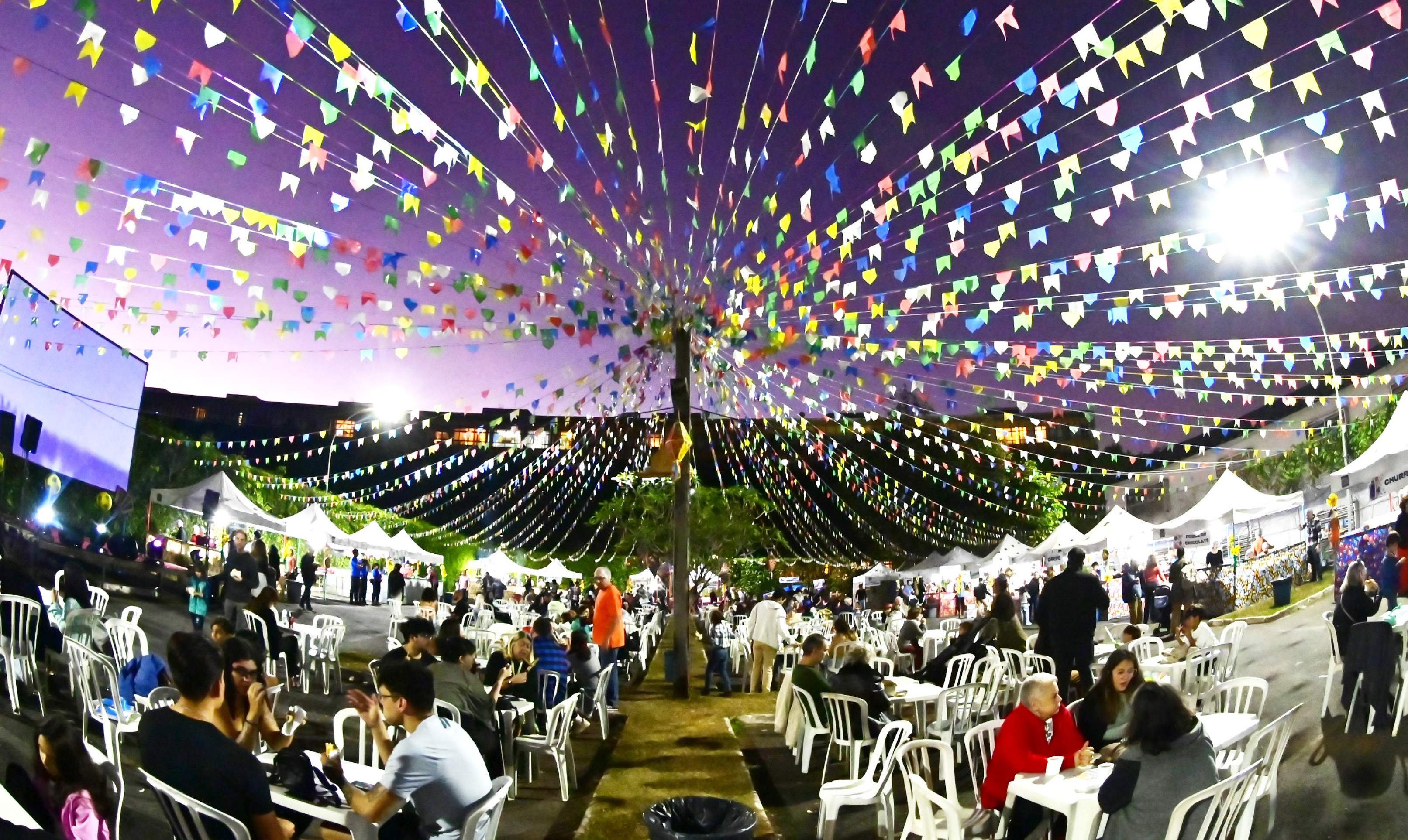 Festa Junina - Paroquia Nossa Senhora da Esperanla 307 Norte 