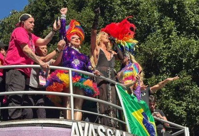Erika Hilton durante discurso na Parada LGBT+ -  (crédito: Foto: Letícia Dauer) -Erika Hilton durante discurso na Parada LGBT+ -  (crédito: Foto: Letícia Dauer)