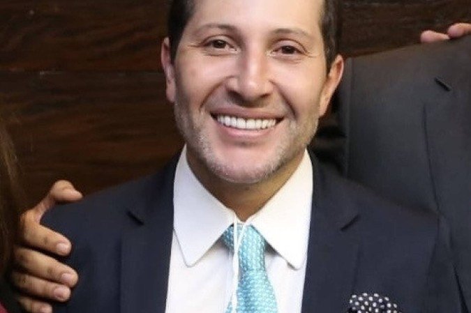 Eixo Capital. Guilherme Barcelos, doutor em direito pelo IDP/DF, mestre em direito público pela Unisinos/RS, pós-graduado em direito constitucional e em direito eleitoral (ABDCONST), membro fundador da Academia Brasileira de Direito Eleitoral e Político (ABRADEP), advogado, sócio fundador da Barcelos Alarcon Advogados - (crédito: Divulgação ) Eixo Capital. Guilherme Barcelos, doutor em direito pelo IDP/DF, mestre em direito público pela Unisinos/RS, pós-graduado em direito constitucional e em direito eleitoral (ABDCONST), membro fundador da Academia Brasileira de Direito Eleitoral e Político (ABRADEP), advogado, sócio fundador da Barcelos Alarcon Advogados - (crédito: Divulgação )