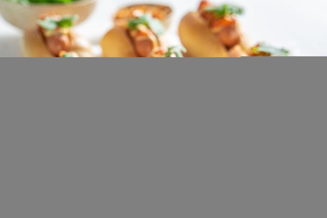 Mini cachorro-quente (Imagem: Shaiith | Shutterstock)
- (crédito: EdiCase) Mini cachorro-quente (Imagem: Shaiith | Shutterstock)
- (crédito: EdiCase)