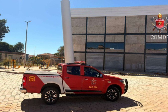 Estrutura estava com risco de desabamento - (crédito: Reprodução/CBMDF) Estrutura estava com risco de desabamento - (crédito: Reprodução/CBMDF)