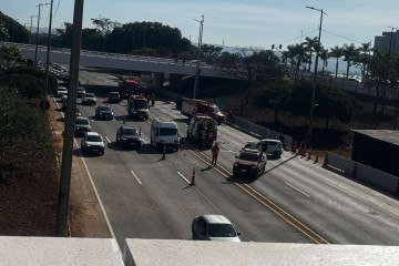 Sinistro ocorreu na manhã desta terça-feira (9/6) no Eixão -  (crédito: Cedido ao Correio)