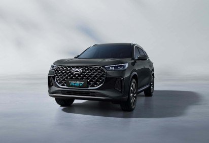 O SUV h&iacute;brido plug-in Tiggo 8 PRO PHEV superou as proje&ccedil;&otilde;es de vendas, confirmando a aceita&ccedil;&atilde;o da nova gera&ccedil;&atilde;o Super Hybrid. -  (crédito: Divulga&ccedil;&atilde;o) -O SUV h&iacute;brido plug-in Tiggo 8 PRO PHEV superou as proje&ccedil;&otilde;es de vendas, confirmando a aceita&ccedil;&atilde;o da nova gera&ccedil;&atilde;o Super Hybrid. -  (crédito: Divulga&ccedil;&atilde;o)
