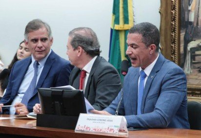O parecer apresentado pelo relator, deputado Coronel Assis (PL-MT), conclui pela constitucionalidade da proposta e de textos apensados que tratam do mesmo tema -  (crédito: Bruno Spada / Câmara dos Deputados  ) -O parecer apresentado pelo relator, deputado Coronel Assis (PL-MT), conclui pela constitucionalidade da proposta e de textos apensados que tratam do mesmo tema -  (crédito: Bruno Spada / Câmara dos Deputados  )